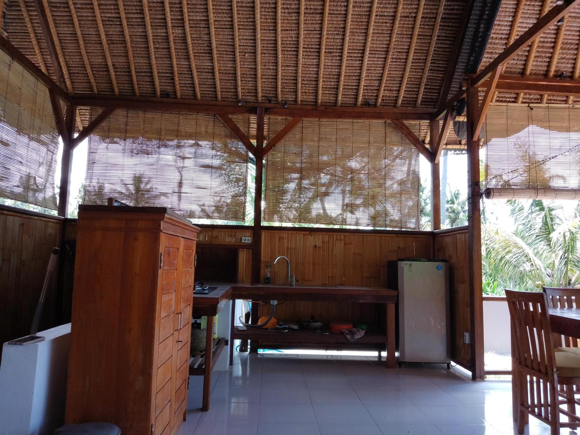 Pondok Diana Yuki Jasri Rom bilde